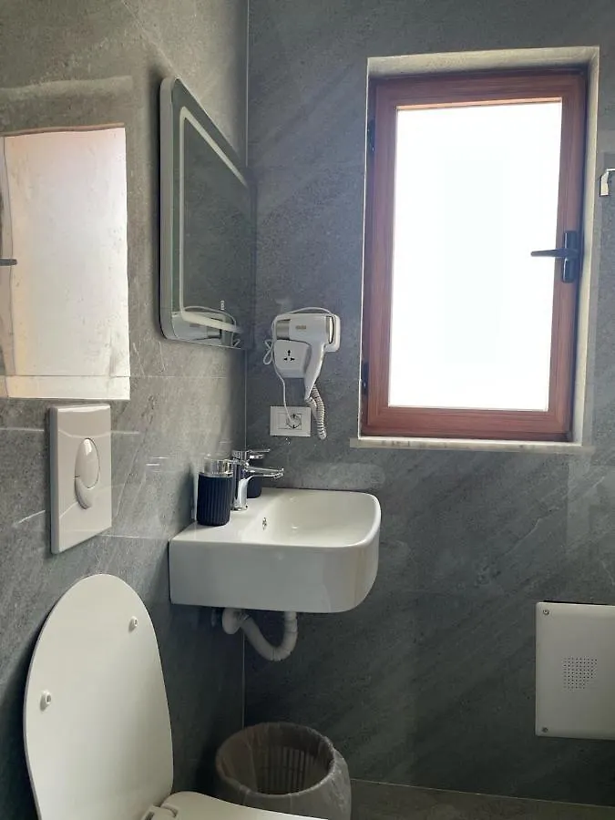Hotel Villa Ferrari Tirana